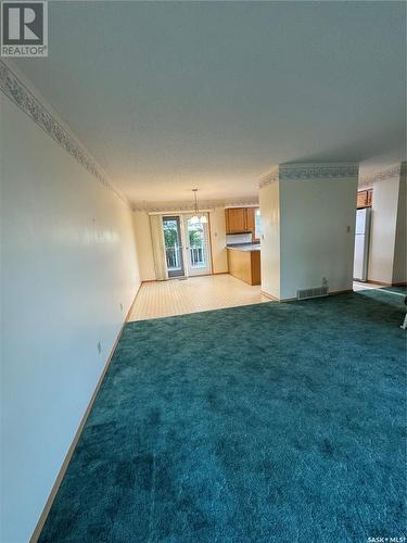 532 Simpson Crescent, Hudson Bay, SK - Indoor Photo Showing Kitchen With Double Sink