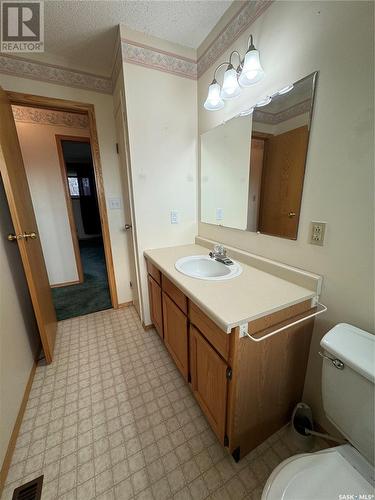 532 Simpson Crescent, Hudson Bay, SK - Indoor Photo Showing Bathroom