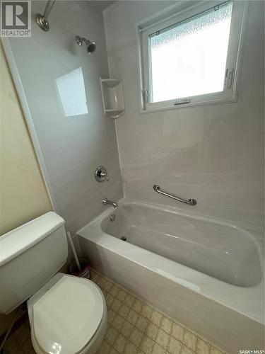 532 Simpson Crescent, Hudson Bay, SK - Indoor Photo Showing Bathroom