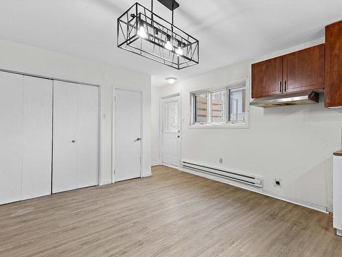 Kitchen - 5886 Rue Alain, Brossard, QC - Indoor Photo Showing Other Room