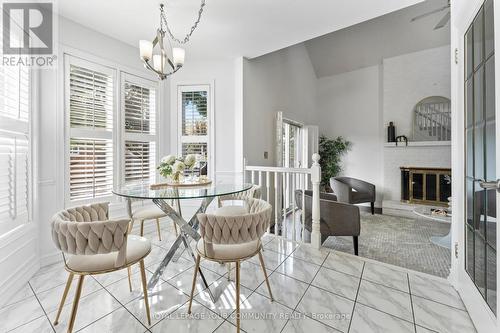 2130 Donald Road, Burlington, ON - Indoor Photo Showing Dining Room