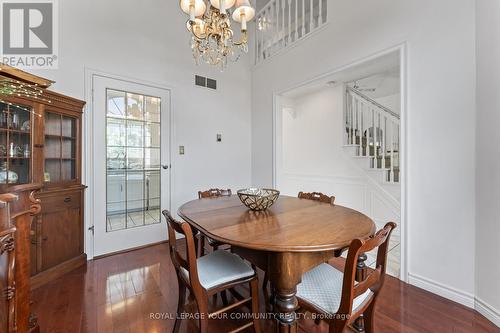 2130 Donald Road, Burlington, ON - Indoor Photo Showing Dining Room