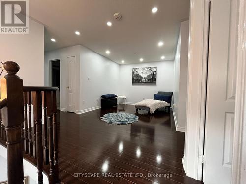 5033 Dubonet Drive, Mississauga, ON - Indoor Photo Showing Other Room