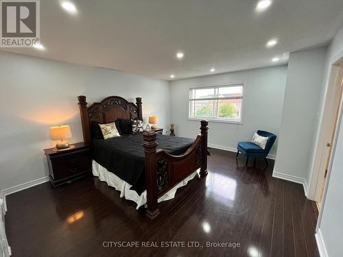 5033 Dubonet Drive, Mississauga, ON - Indoor Photo Showing Bedroom