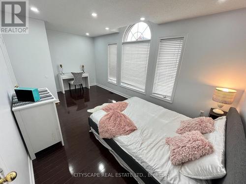 5033 Dubonet Drive, Mississauga, ON - Indoor Photo Showing Bedroom