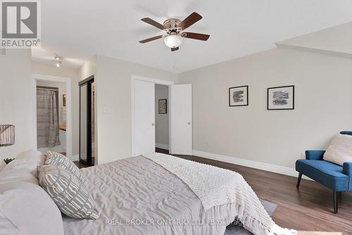 33 - 2940 Headon Forest Drive, Burlington, ON - Indoor Photo Showing Bedroom