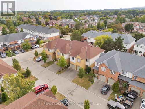 33 - 2940 Headon Forest Drive, Burlington, ON - Outdoor With View