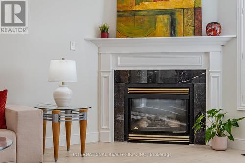 67 Rosanna Crescent, Vaughan, ON - Indoor Photo Showing Living Room With Fireplace