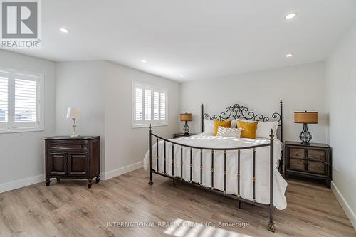 67 Rosanna Crescent, Vaughan, ON - Indoor Photo Showing Bedroom