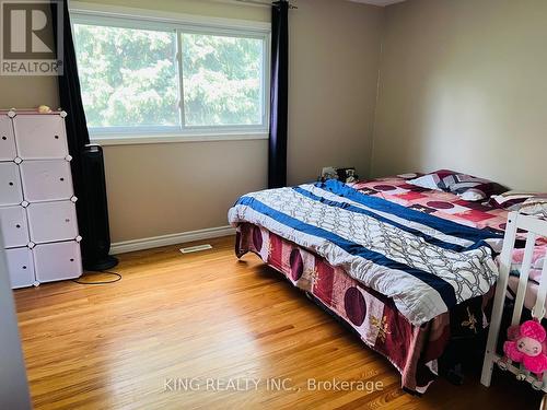 4 Glen Avon Crescent, Kitchener, ON - Indoor Photo Showing Bedroom