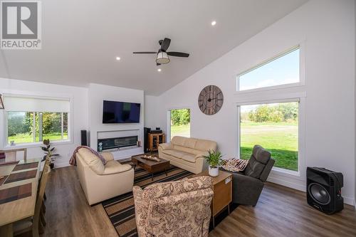 11900 Six Mile Lake Road, Prince George, BC - Indoor Photo Showing Living Room With Fireplace