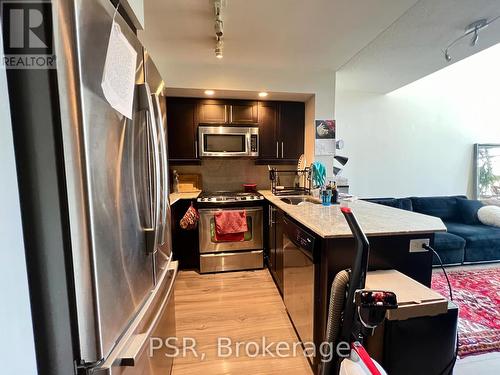 515 - 75 East Liberty Street, Toronto, ON - Indoor Photo Showing Kitchen With Stainless Steel Kitchen