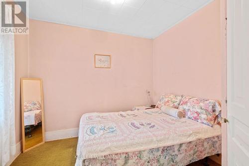 66 Boullee Street, London, ON - Indoor Photo Showing Bedroom