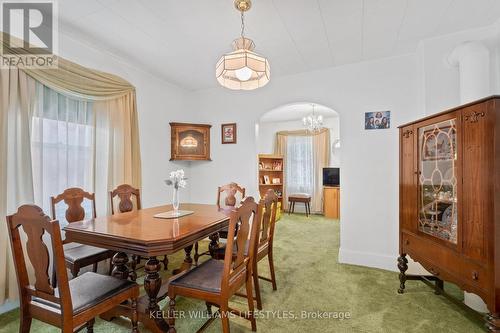 66 Boullee Street, London, ON - Indoor Photo Showing Dining Room