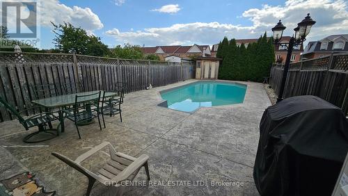 4972 Southampton Drive, Mississauga, ON - Outdoor With In Ground Pool