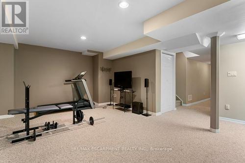 2247 Pathfinder Drive, Burlington, ON - Indoor Photo Showing Gym Room