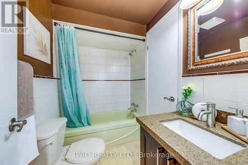 3500 Croatia Drive, Mississauga, ON - Indoor Photo Showing Bathroom