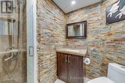 3500 Croatia Drive, Mississauga, ON - Indoor Photo Showing Bathroom