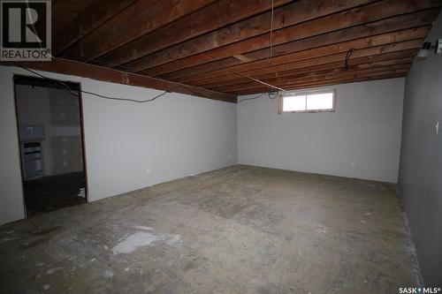 656 4Th Street W, Shaunavon, SK - Indoor Photo Showing Basement