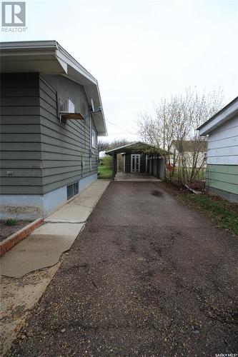 656 4Th Street W, Shaunavon, SK - Outdoor