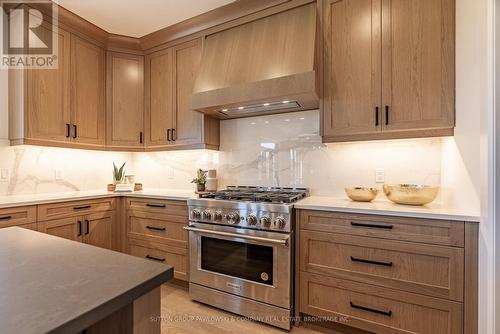 190 Timberwalk Trail, Middlesex Centre (Ilderton), ON - Indoor Photo Showing Kitchen With Upgraded Kitchen