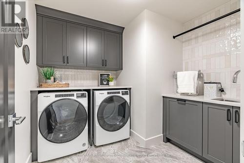 190 Timberwalk Trail, Middlesex Centre (Ilderton), ON - Indoor Photo Showing Laundry Room