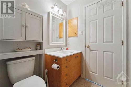 38 Upney Drive, Ottawa, ON - Indoor Photo Showing Bathroom