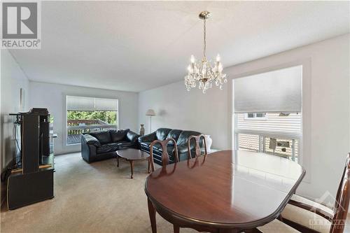 415 Viewmount Drive, Nepean, ON - Indoor