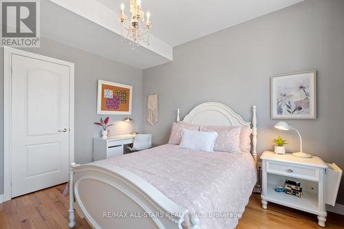 376 Mantle Avenue, Whitchurch-Stouffville, ON - Indoor Photo Showing Bedroom