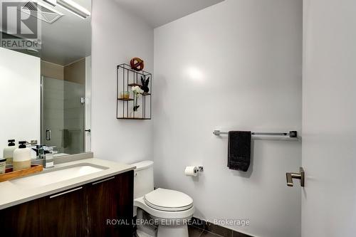 305 - 20 Brin Drive, Toronto, ON - Indoor Photo Showing Bathroom