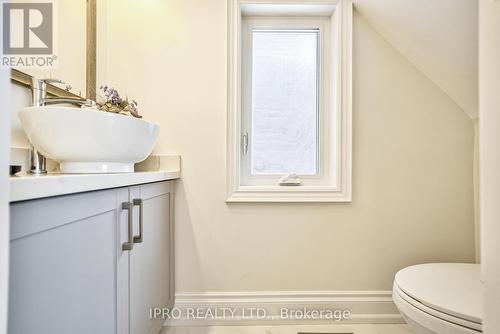 360 Glen Park Avenue, Toronto, ON - Indoor Photo Showing Bathroom