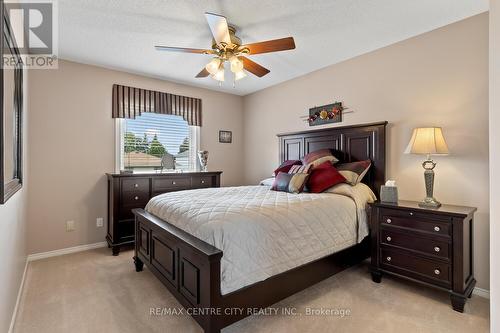 50 Napoleon Drive, London, ON - Indoor Photo Showing Bedroom