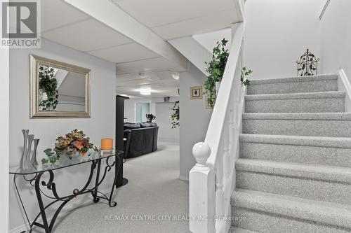 50 Napoleon Drive, London, ON - Indoor Photo Showing Other Room