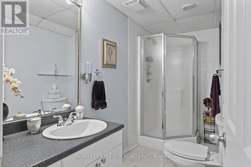 50 Napoleon Drive, London, ON - Indoor Photo Showing Bathroom