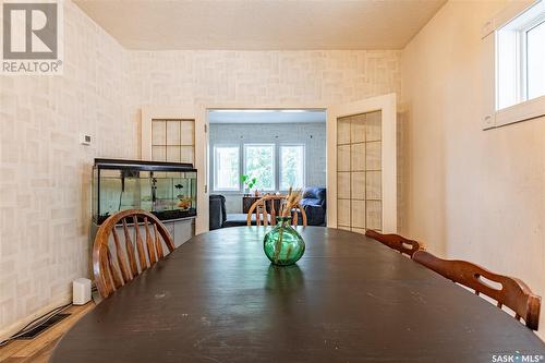 1089 Wolfe Avenue, Moose Jaw, SK - Indoor Photo Showing Dining Room