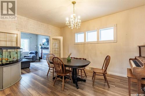 1089 Wolfe Avenue, Moose Jaw, SK - Indoor Photo Showing Dining Room