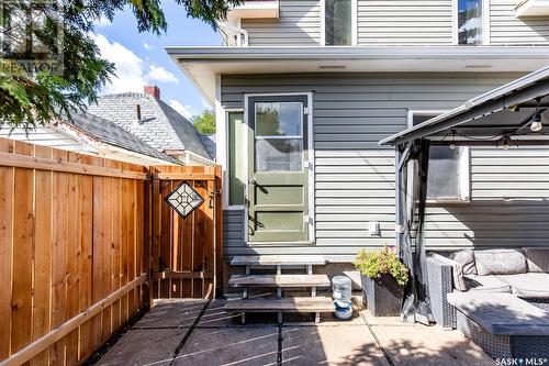 1089 Wolfe Avenue, Moose Jaw, SK - Outdoor With Exterior