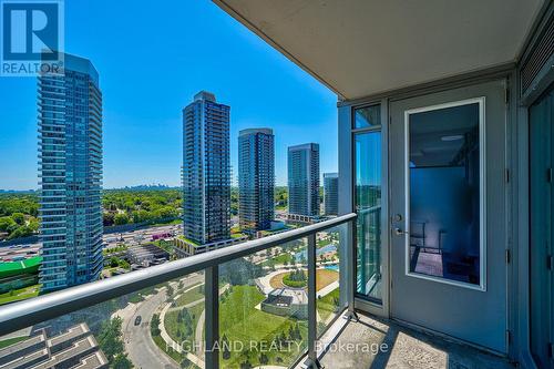 2203 - 72 Esther Shiner Boulevard, Toronto, ON - Outdoor With View With Exterior