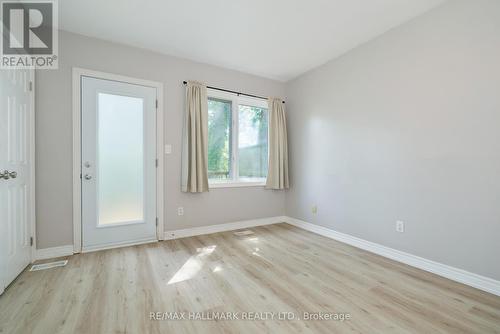 37 West Avenue, Toronto, ON - Indoor Photo Showing Other Room