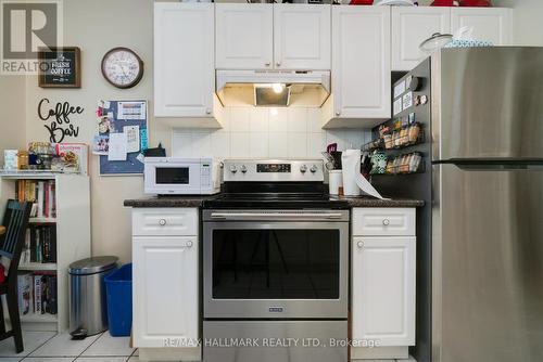 37 West Avenue, Toronto, ON - Indoor Photo Showing Kitchen With Stainless Steel Kitchen