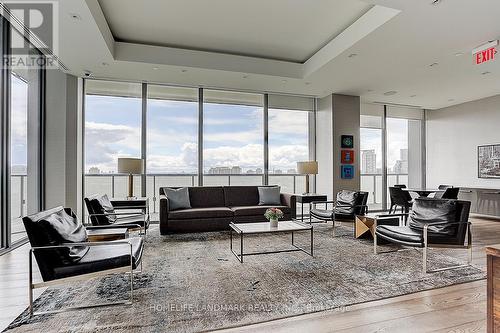 723 - 57 St Joseph Street, Toronto, ON - Indoor Photo Showing Living Room