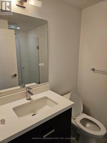 701 - 50 Wellesley Street E, Toronto, ON - Indoor Photo Showing Bathroom