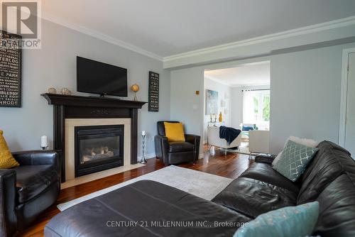 9 Whitehorn Crescent, Barrie, ON - Indoor Photo Showing Living Room With Fireplace