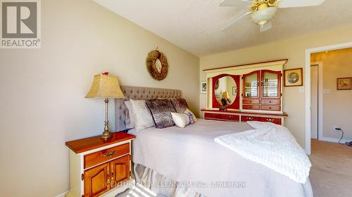 70 Meadow Lane, Wasaga Beach, ON - Indoor Photo Showing Bedroom