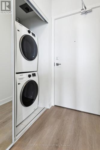 Lph05 - 15 Ellerslie Avenue, Toronto, ON - Indoor Photo Showing Laundry Room