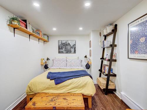 Master bedroom - 906  - 910 Rue Ste-Marguerite, Montréal (Le Sud-Ouest), QC - Indoor Photo Showing Bedroom