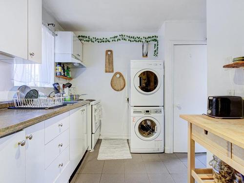 Kitchen - 906  - 910 Rue Ste-Marguerite, Montréal (Le Sud-Ouest), QC - Indoor Photo Showing Laundry Room