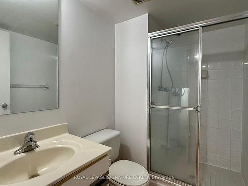 2807-1001 Bay St, Toronto, ON - Indoor Photo Showing Bathroom