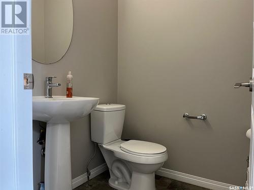 5024 Fairchild Road, Regina, SK - Indoor Photo Showing Bathroom