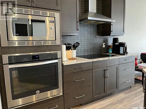 5024 Fairchild Road, Regina, SK - Indoor Photo Showing Kitchen